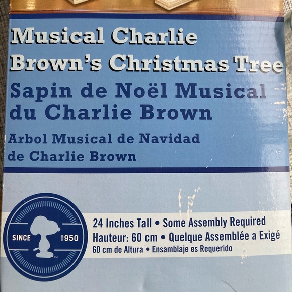 Peanuts Charlie Brown Musical Christmas Tree 24" New Open Box 2011 Not Bent Yet - Picture 4 of 7